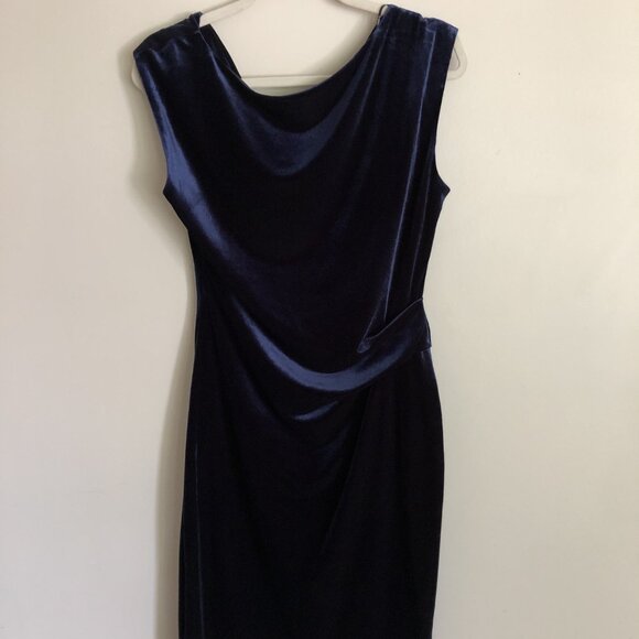 Vince Camuto - Picture 3 of 3